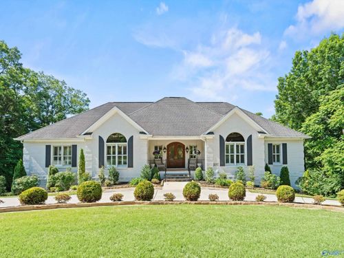 2145 Springhouse Rd Se, Huntsville, AL, 35802-1870 | Card Image