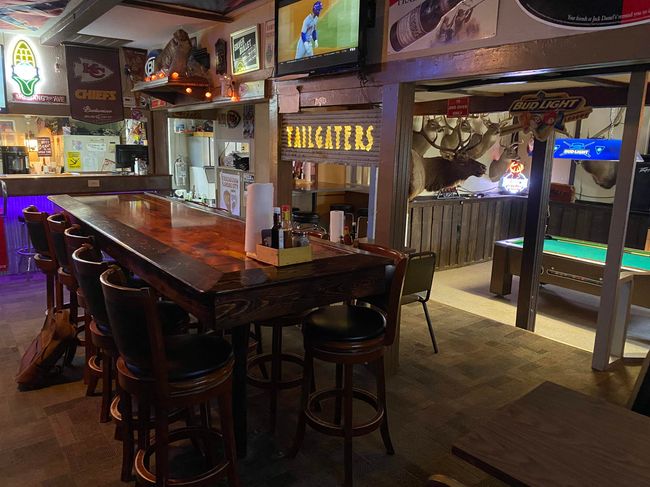 Bar with a bar and billiards | Image 8