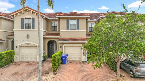 1082 Nw 33rd Mnr, Pompano Beach, FL, 33064-5931 | Card Image