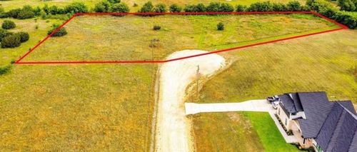 664 Pr 112801, Godley, TX, 76044 | Card Image