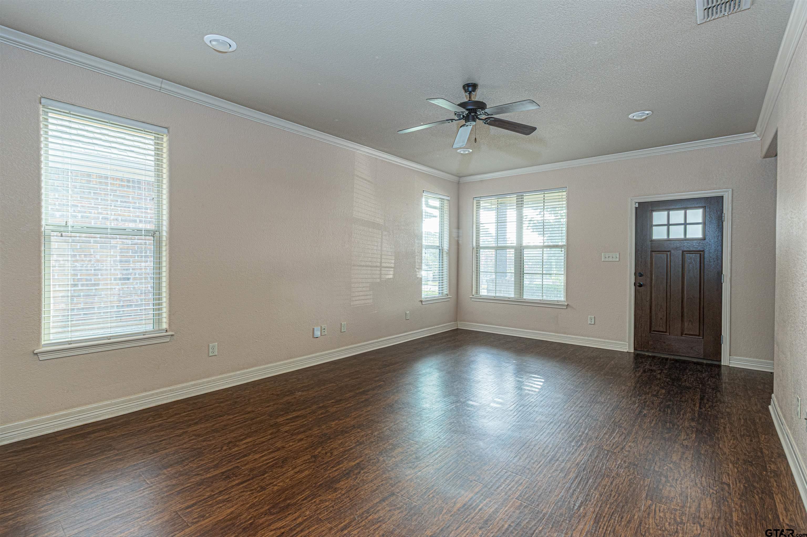 Residential Lease in Tyler 4