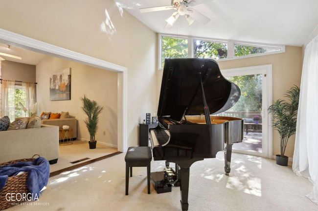 200 N Falcon Blf, House other with 3 bedrooms, 3 bathrooms and 2 parking in Alpharetta GA | Image 11