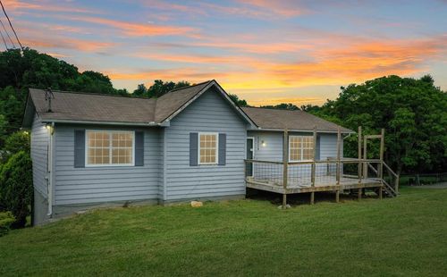 1024 Bradley Ct, Kodak, TN, 37764-1860 | Card Image