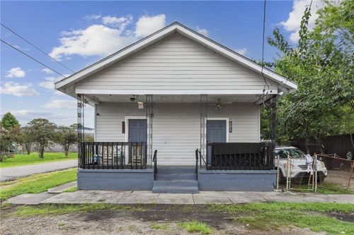 4029 31 Iroquois Street, New Orleans, LA, 70126 | Card Image