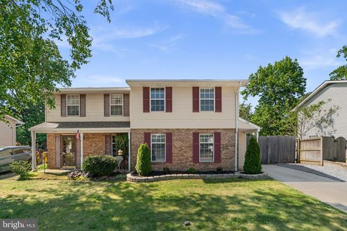 329 Shetlands Ln, GLEN BURNIE, MD, 21061-6158 | Card Image