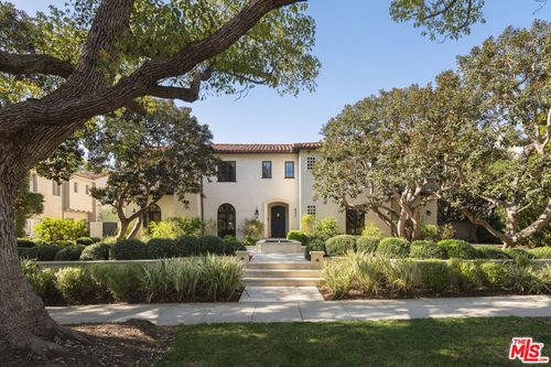 621 N Maple Drive, Beverly Hills, CA, 90210 | Card Image