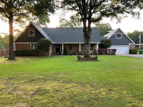 15102 Cedar Heights Rd, North Little Rock, AR, 72118 | Card Image