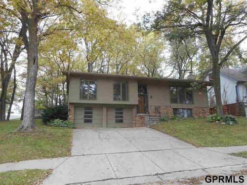 11738 Fisher House Rd, Bellevue, NE, 68123-1113 | Card Image