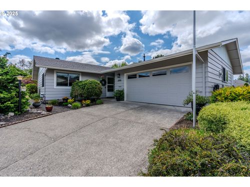 12520 Sw Prince Albert St, King City, OR, 97224-2427 | Card Image