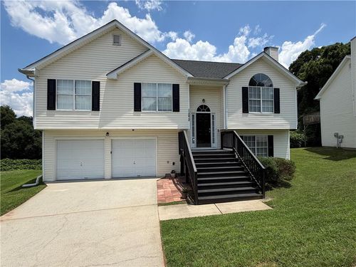 11072 Pebble Ridge Dr, Hampton, GA, 30228-6140 | Card Image