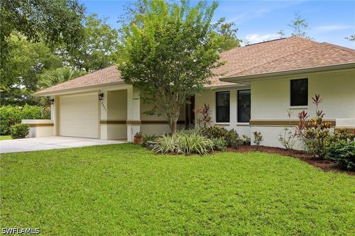 5231 Hickory Wood Dr, Naples, FL, 34119-1402 | Card Image