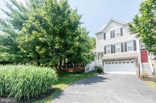 25-2749 Whittleby Ct, West Chester, PA, 19382-8188 | Card Image