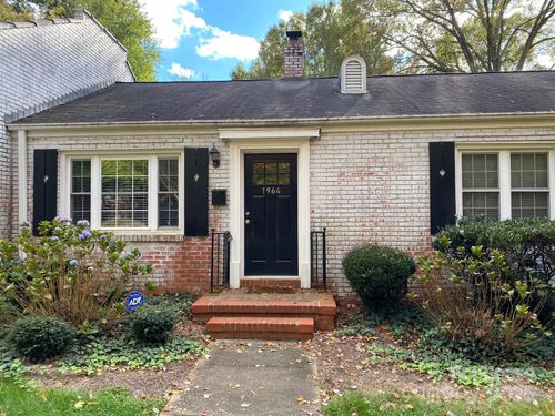 1964 Lynnwood Dr, Charlotte, NC, 28209-1673 | Card Image