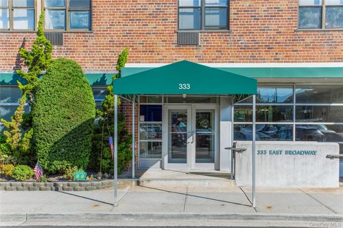 3b-333 E Broadway, Long Beach, NY, 11561-4313 | Card Image