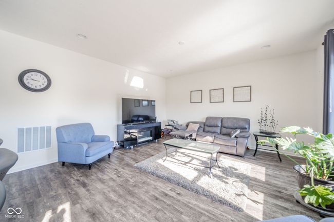 Great room | Image 19