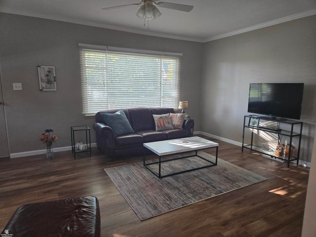 Living rm view 2 | Image 6