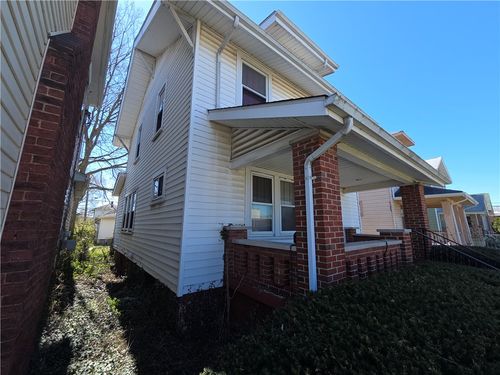 764 Heck Ave, Dayton, OH, 45417-4641 | Card Image