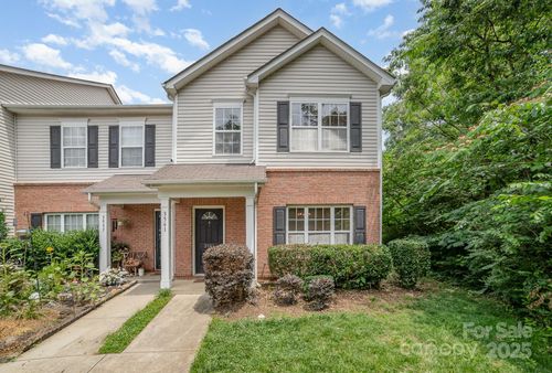 3561 Calpella Ct, Charlotte, NC, 28262-6473 | Card Image