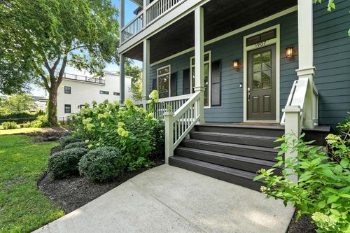 1907 Electric Ave, Nashville, TN, 37206-2130 | Card Image