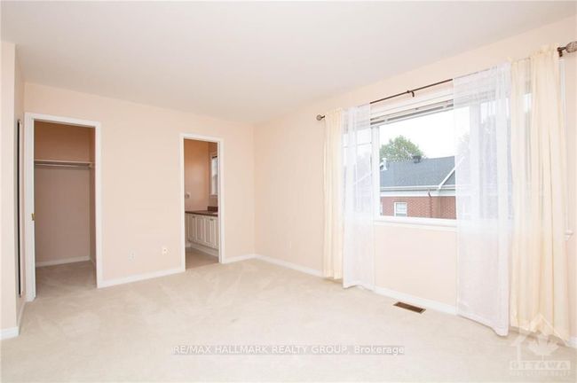 8 Kingsbridge Pvt, House attached with 3 bedrooms, 3 bathrooms and 2 parking in Ottawa ON | Image 17