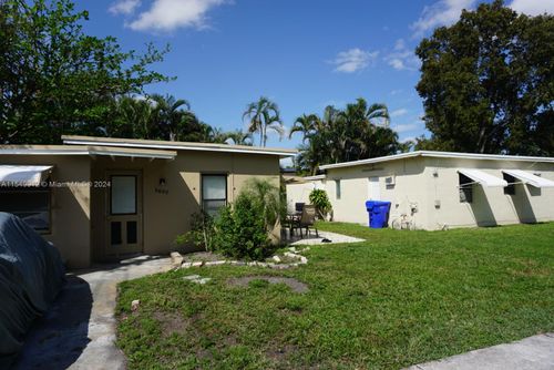 5605 Taylor St, Hollywood, FL, 33021 | Card Image