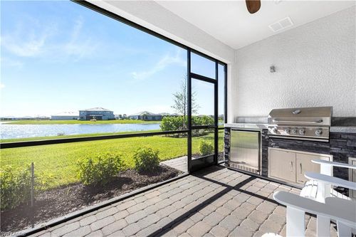 20039 Kingmont Dr, ESTERO, FL, 33928-9649 | Card Image