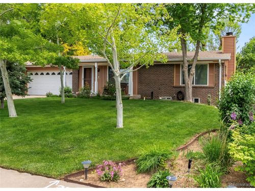 2112 S Olathe St, Aurora, CO, 80013-1218 | Card Image