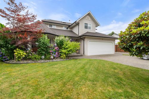 7474 Arbutus Dr, Agassiz, BC, V0M1A2 | Card Image