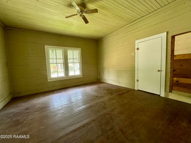 Bedroom 1 | Image 9