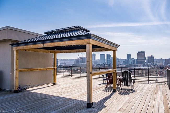 201 - 50 Murray St W, House attached with 2 bedrooms, 1 bathrooms and 1 parking in Hamilton ON | Image 37
