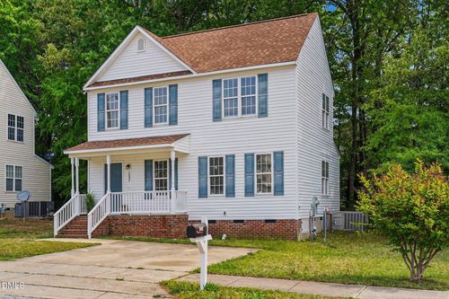 1237 Swingline Way, Raleigh, NC, 27610-3272 | Card Image