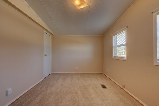 117 E Denmark St, House other with 3 bedrooms, 2 bathrooms and 2 parking in Walnut Springs TX | Image 21