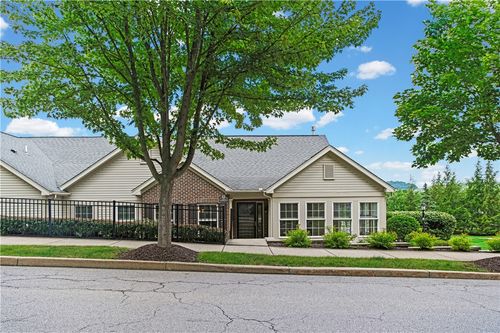 1102 Wealdstone Rd, Cranberry Twp, PA, 16066-8307 | Card Image