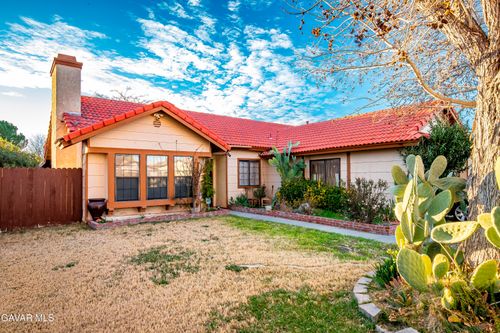 43319 27th St W, Lancaster, CA, 93536-5302 | Card Image