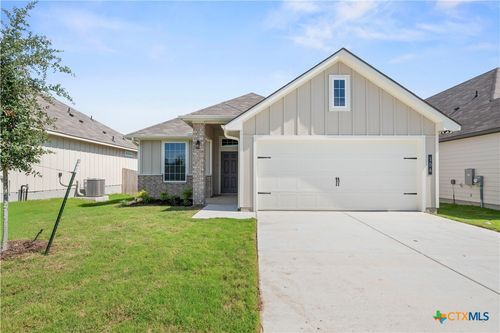 306 University Ave, Troy, TX, 76579-2302 | Card Image