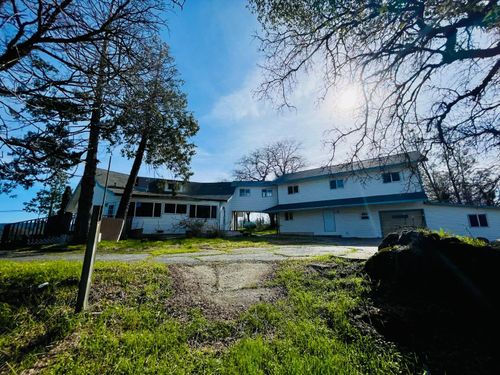 15854 Wolf Mountain Rd, Grass Valley, CA, 95949-7410 | Card Image