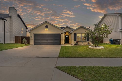 2104 Shane Ave, Fort Worth, TX, 76134-4146 | Card Image