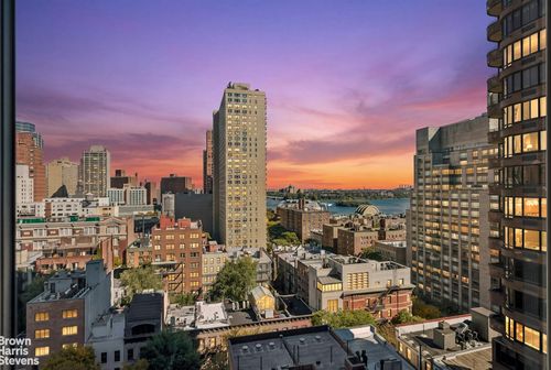 15d-445 E 86th St, New York, NY, 10028-6481 | Card Image