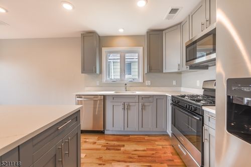 2-255 Chadwick Ave, Newark, NJ, 07108-1815 | Card Image