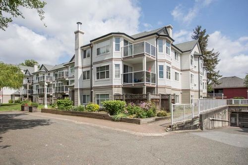 213-12739 72 Ave, Surrey, BC, V3W2M7 | Card Image