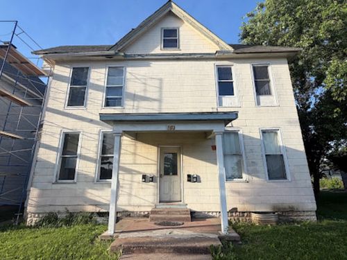 1819 W 3rd St, Davenport, IA, 52802-1851 | Card Image