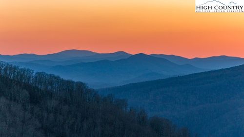 105 Acorn Nvno, Zionville, NC, 28698 | Card Image