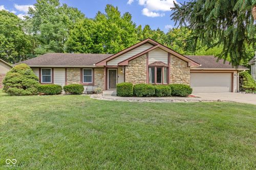 757 Black Bird Ln, Greenwood, IN, 46142-1103 | Card Image