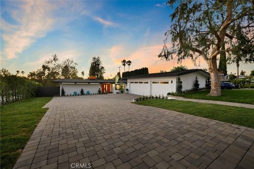 5491 Rockledge Dr, Buena Park, CA, 90621-1622 | Card Image