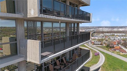 apt-1808-600 Admiral Blvd, Kansas City, MO, 64106-1507 | Card Image