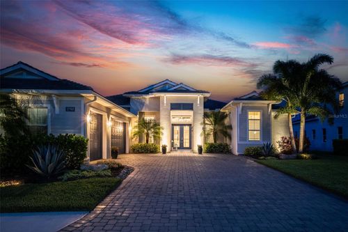 17749 Lucaya Dr, Lakewood Ranch, FL, 34202-2627 | Card Image