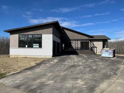 66 Slopeside Dr, House other with 5 bedrooms, 3 bathrooms and 6 parking in Lacombe County AB | Image 3