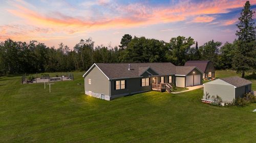9356 Old Highway 169, Mountain Iron, MN, 55768-8309 | Card Image