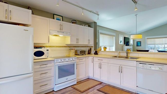 6262 Kevins Road, House other with 3 bedrooms, 2 bathrooms and 4 parking in Sechelt BC | Image 10
