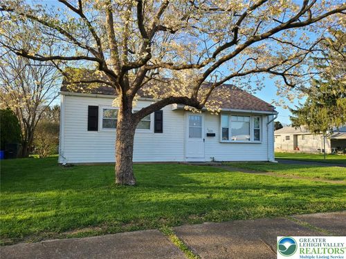 1631 North Blvd, BETHLEHEM, PA, 18017-4103 | Card Image